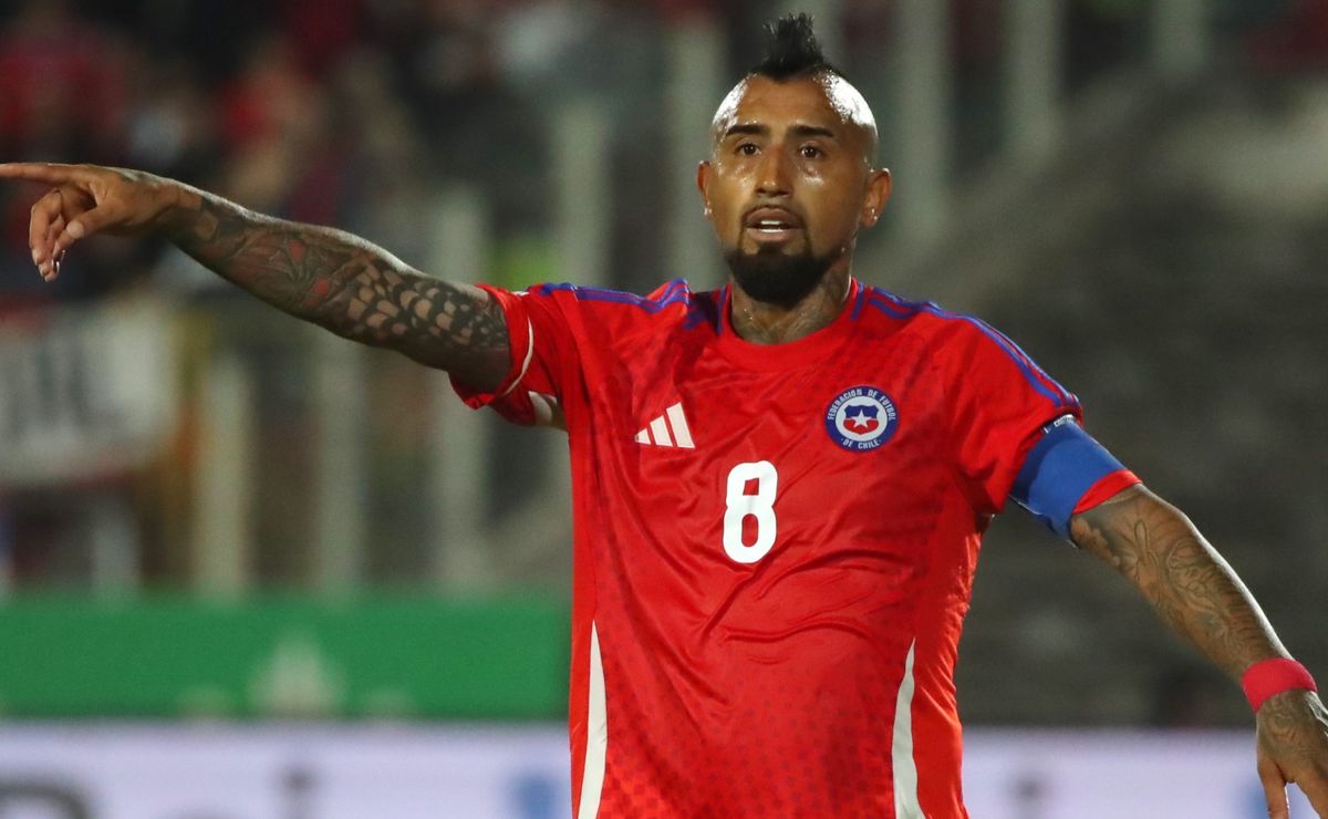 Sonia Isaza barre con los chaqueteros y defiende a Arturo Vidal: “Nunca han valorado…”