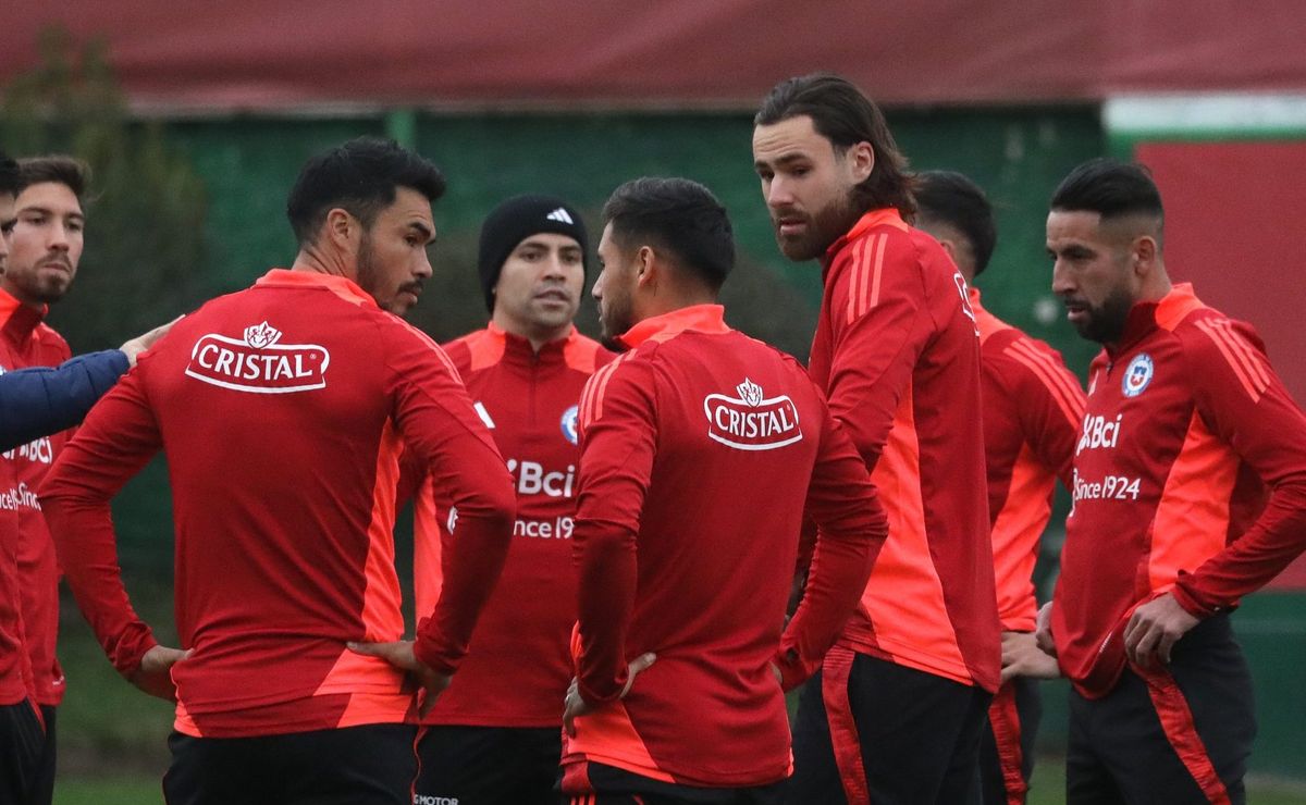 Los tres futbolistas a los que Ricardo Gareca cortó para siempre de la selección chilena