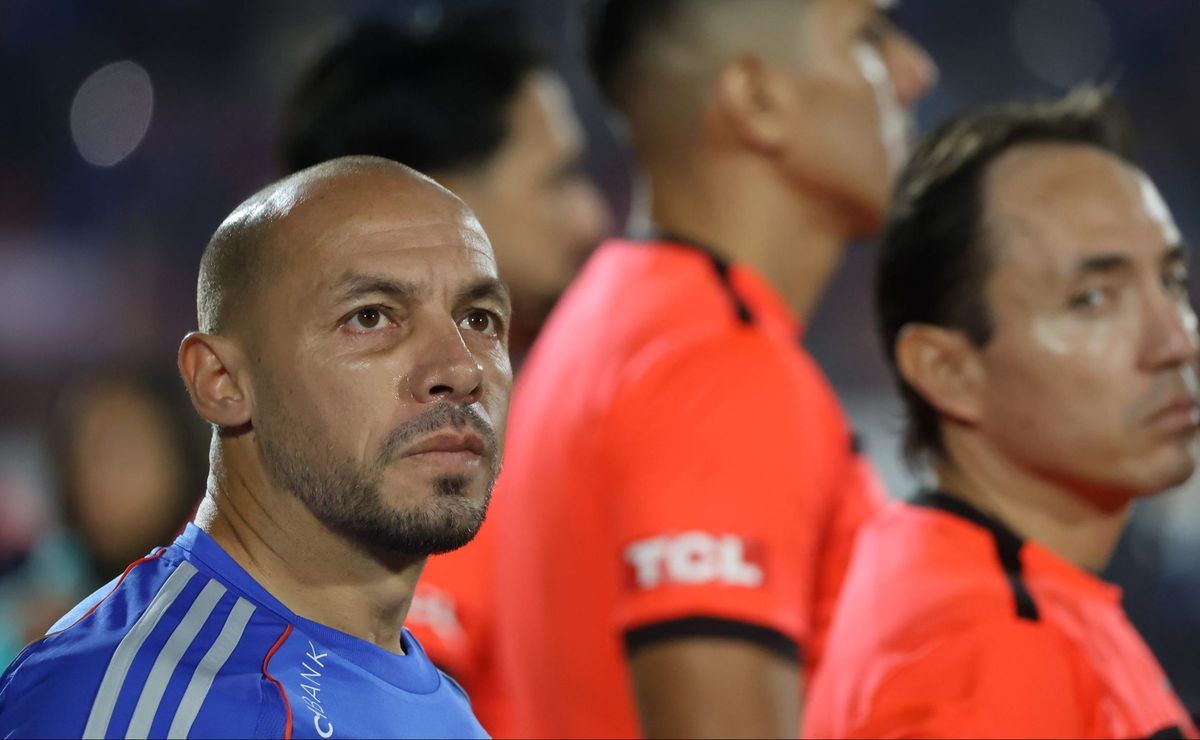 Liquidan a Marcelo Díaz tras la derrota de U de Chile: “De qué sirve un jugador así”