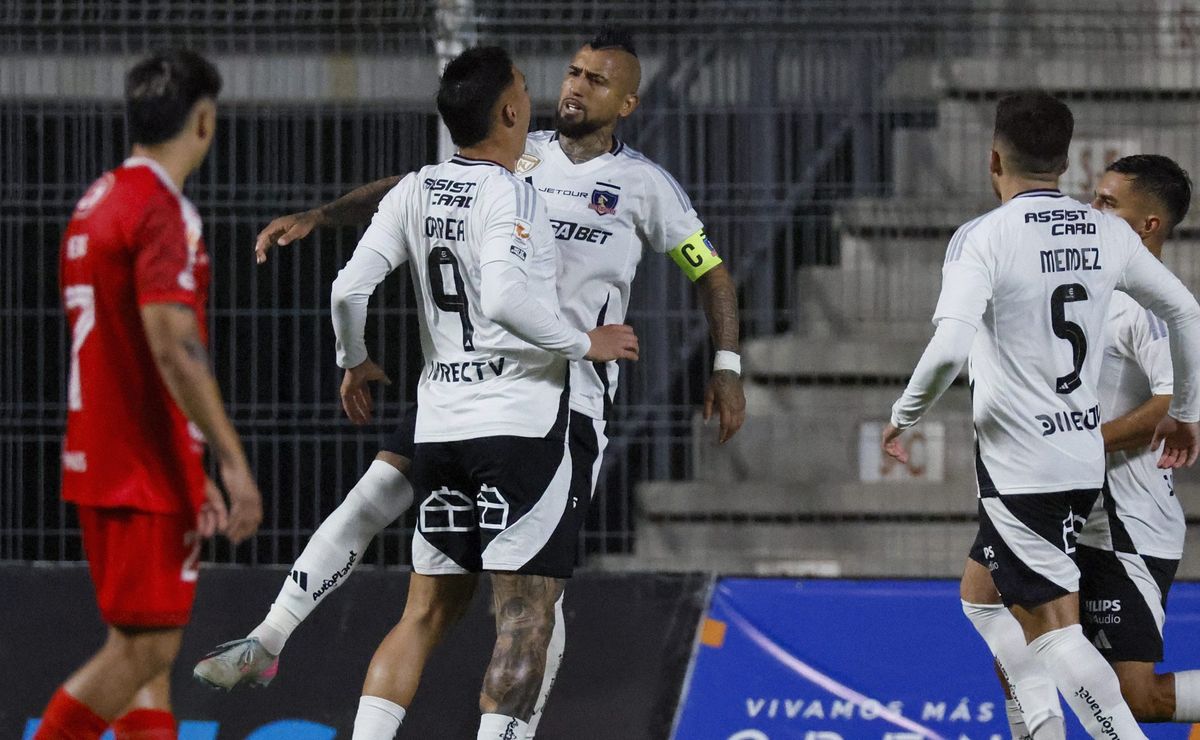 Tabla Liga de Primera: Colo Colo renace de las cenizas y trepa tras triunfazo ante U. La Calera