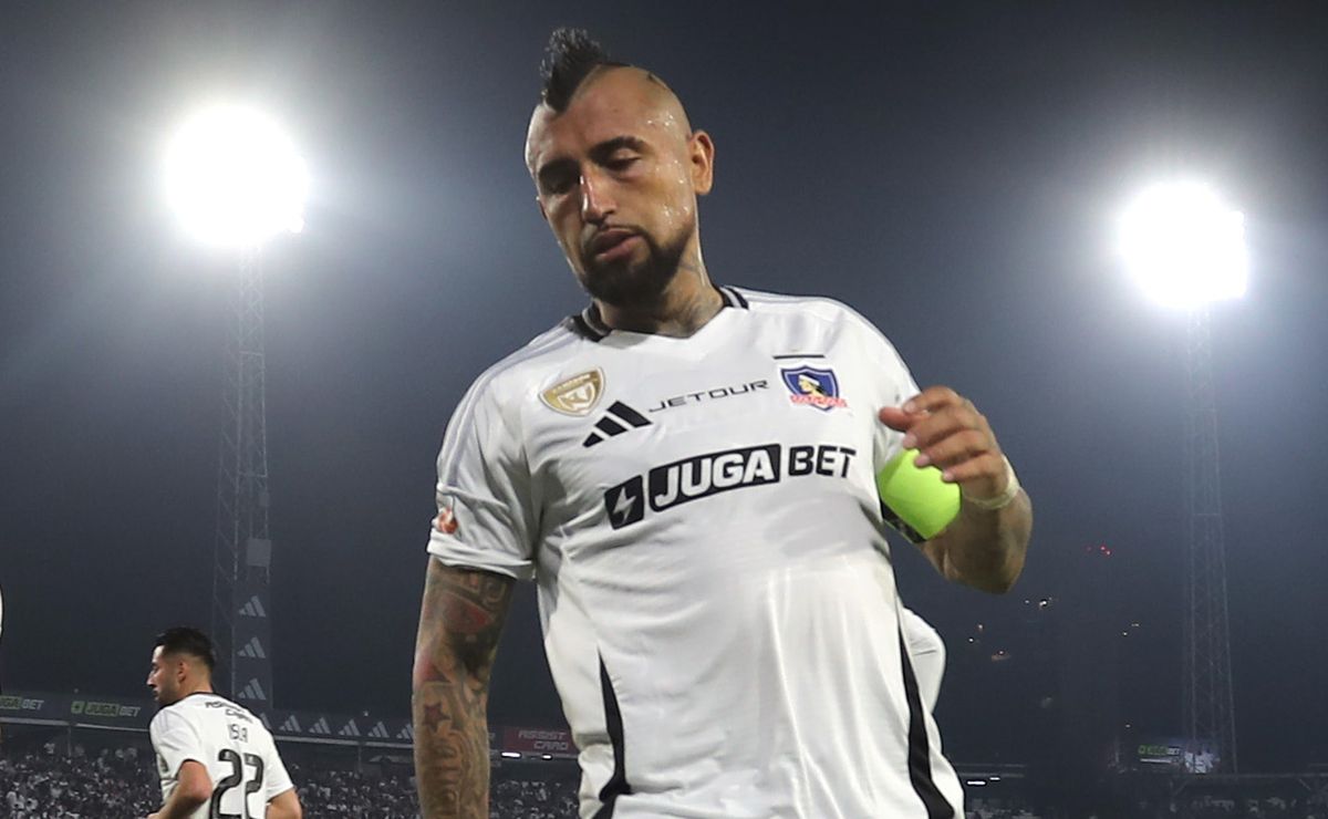Arturo Vidal dice que es no saber de fútbol, pero históricos de Colo Colo lo hacen pebre por su pelea con De Paul