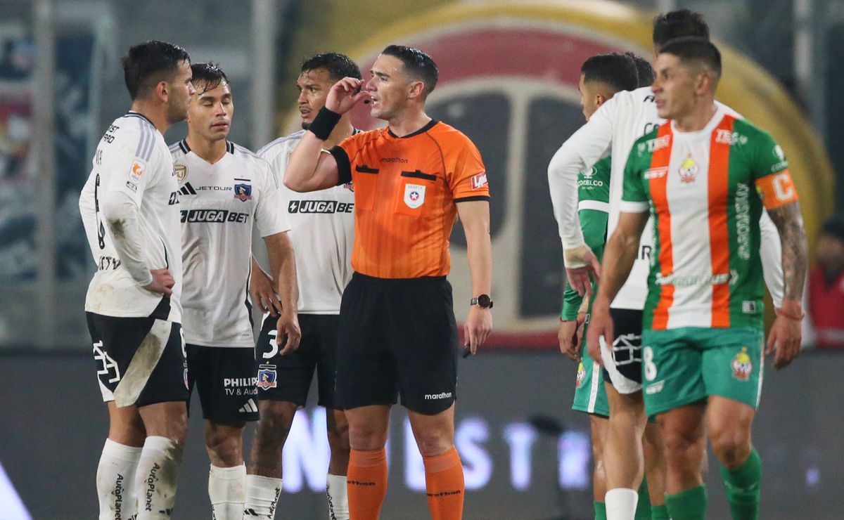Polémica: Cobresal marca el gol del empate a Colo Colo, pero el VAR anula la conquista de César Munder