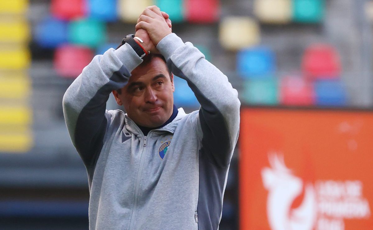 Amigos y rivales: la historia que une a los técnicos de los dos punteros de la Liga de Primera