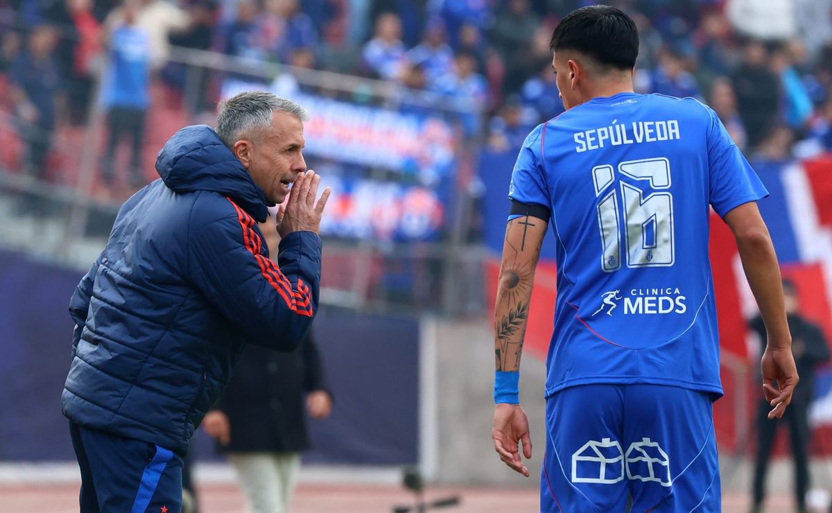Los dos titulares de U de Chile que pueden salir: las grúas llegan a los azules