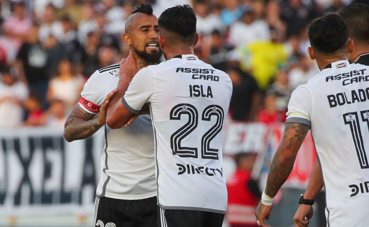 ¡Rebeldía dentro de Colo Colo! Dos jugadores se niegan a una medida técnica: “Ni Vidal, ni Isla…”