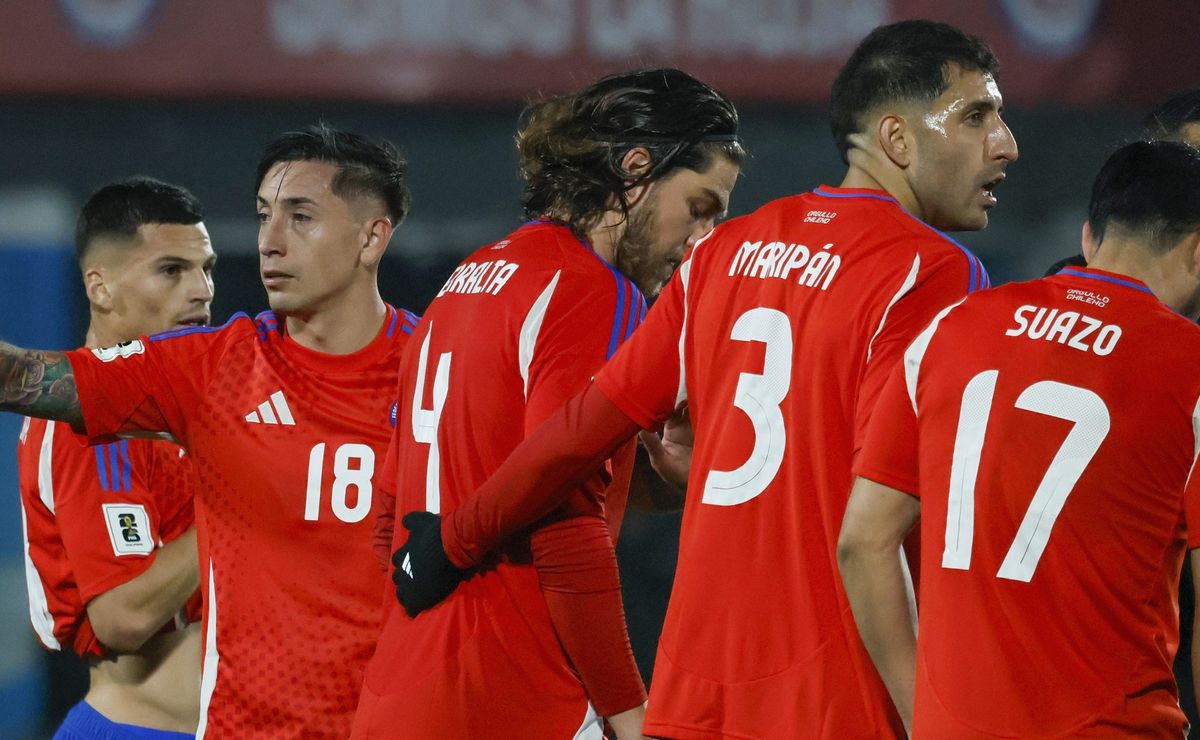 Lanzan cruda acusación contra jugador de la Roja: “Para salir antes de la selección…”