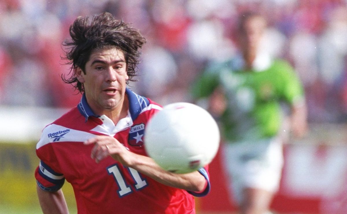 “El más talentoso de nuestra historia”: autor del libro de Marcelo Salas lo deja en el Olimpo