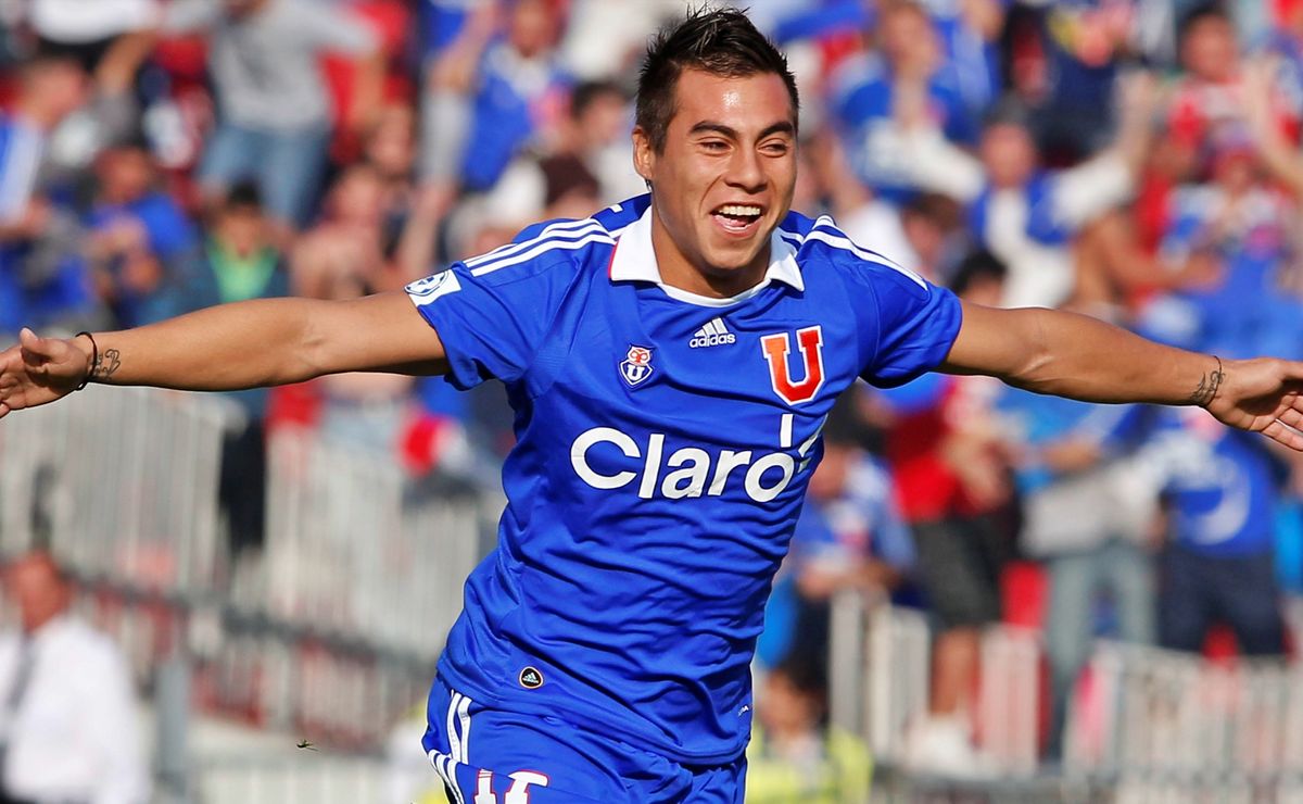 “¿Es necesario Eduardo Vargas?”: Cuestionan a U de Chile por inminente regreso