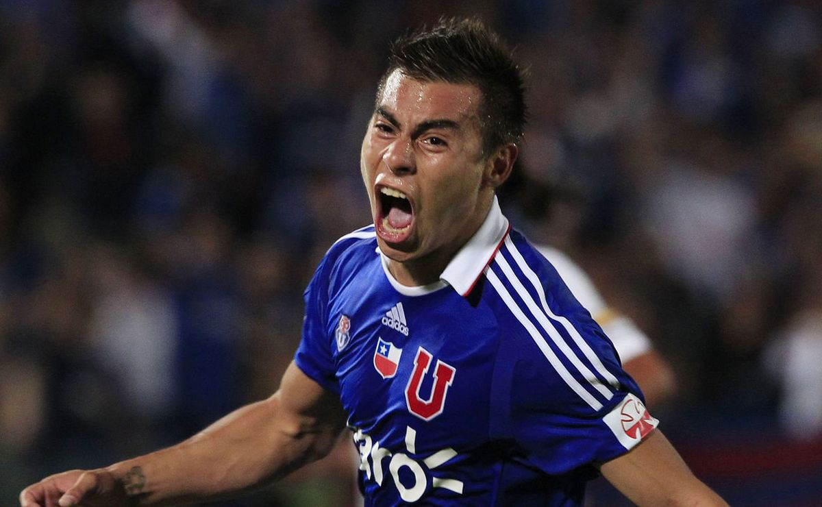 Coke Hevia alerta: Edu Vargas quiere jugar en U de Chile, pero su representante quiere sacar una colita