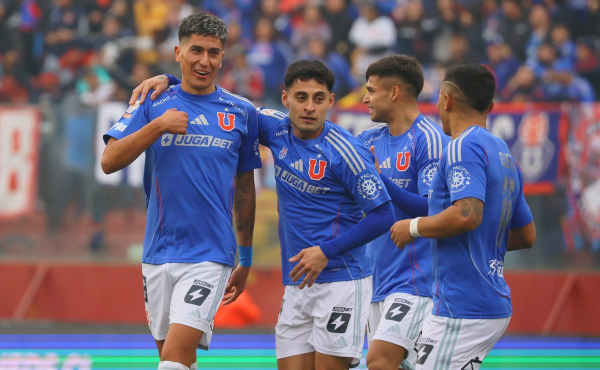 Cuestionan falta de refuerzos en la U de Chile: “¿Por qué no invierte si tiene recursos?”