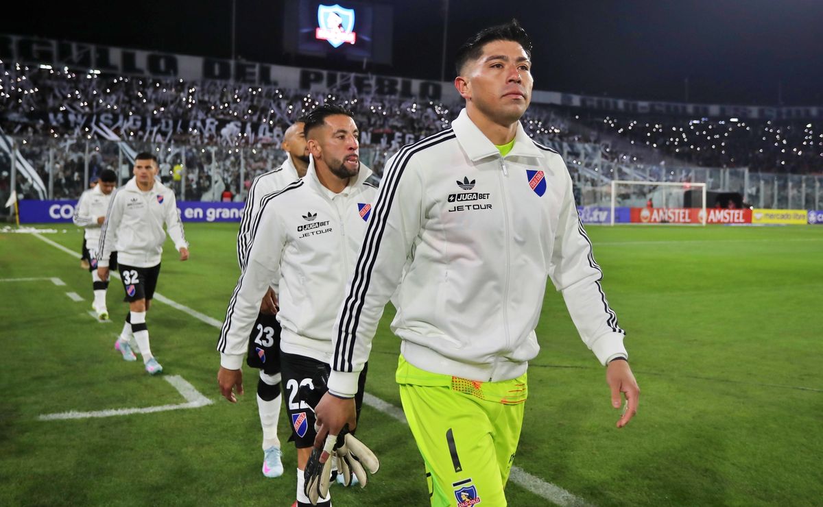 ¿Cuándo quedarán? Los 24 jugadores que deben volver a Colo Colo para 2026