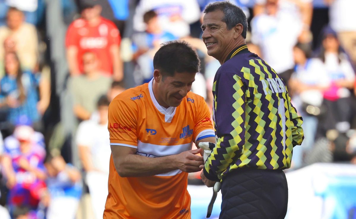 Después de sufrir grave infarto: Patricio Toledo recibirá homenaje en Clásico Universitario