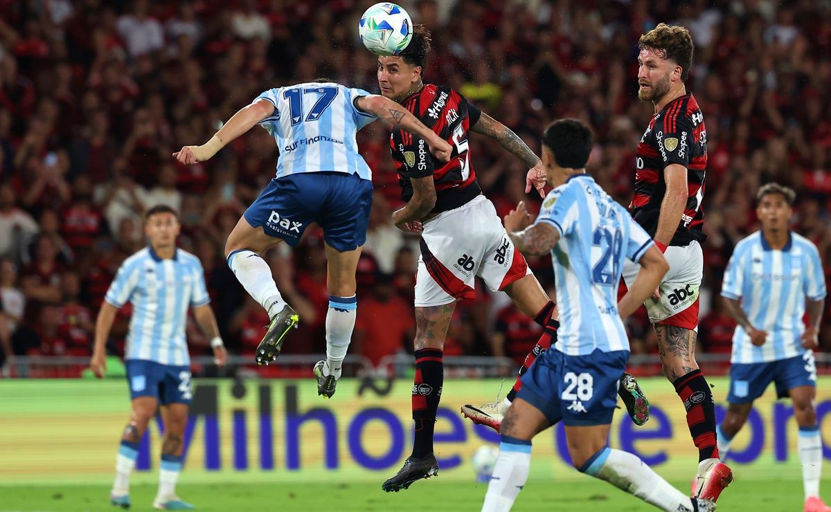 Erick Pulgar clave en agónica victoria de Flamengo ante Racing por Copa Libertadores