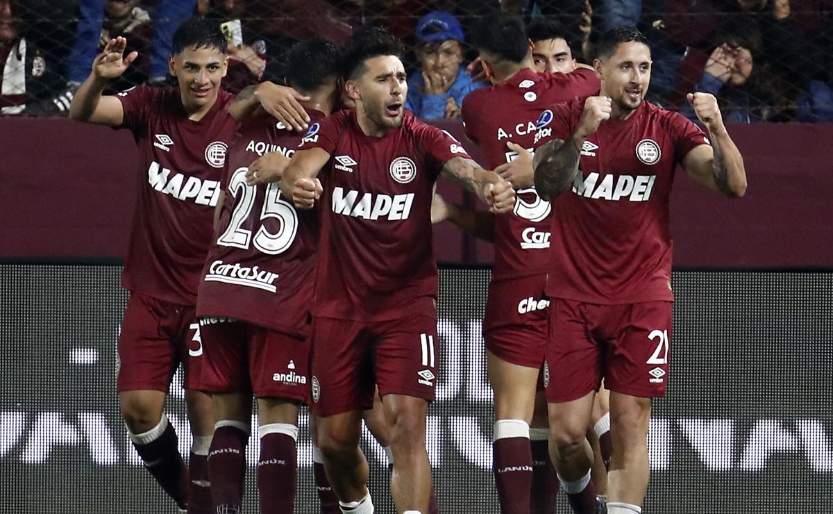 Con un regreso clave: la formación de Lanús para enfrentar a U. de Chile por Copa Sudamericana