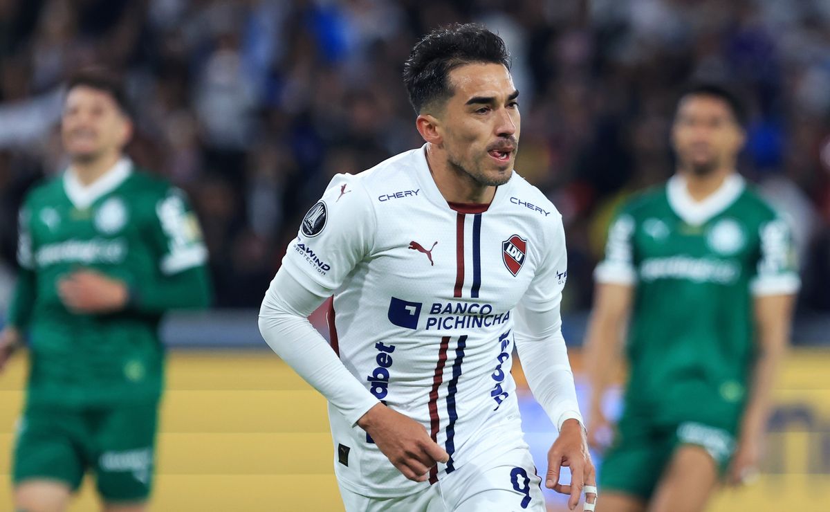 Liga de Quito golea a Palmeiras en la ida: Tiago Nunes pone pie y medio en la final de Copa Libertadores