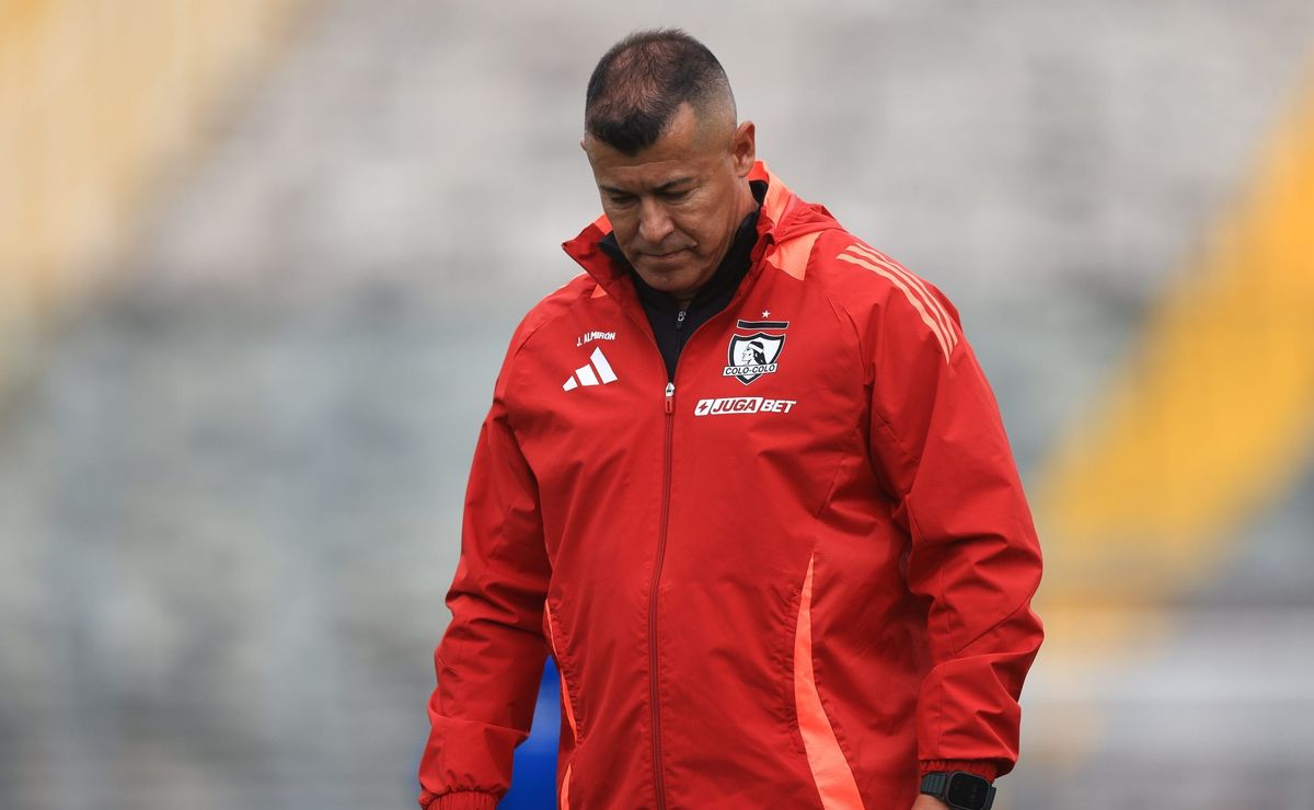 “Viene rechazando…”: echan al agua la dura decisión de Jorge Almirón tras abandonar Colo Colo