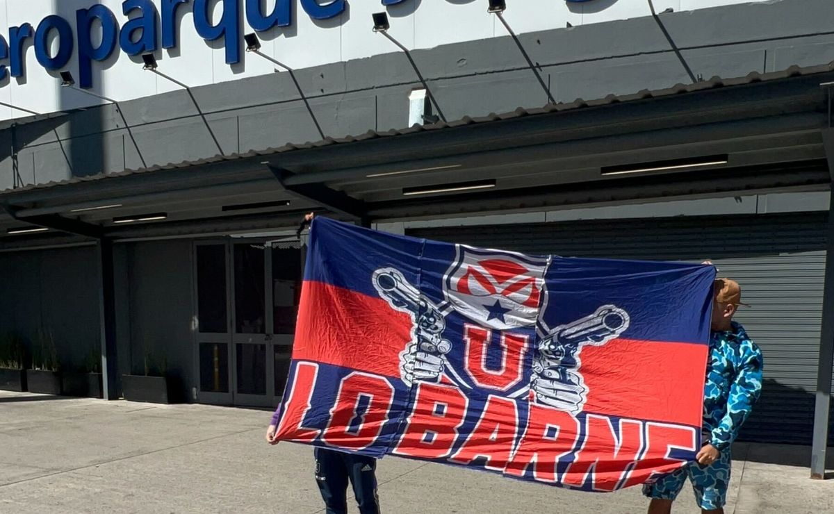 Hinchas de U de Chile llegan a Buenos Aires pese a la prohibición de ingreso ante Lanús