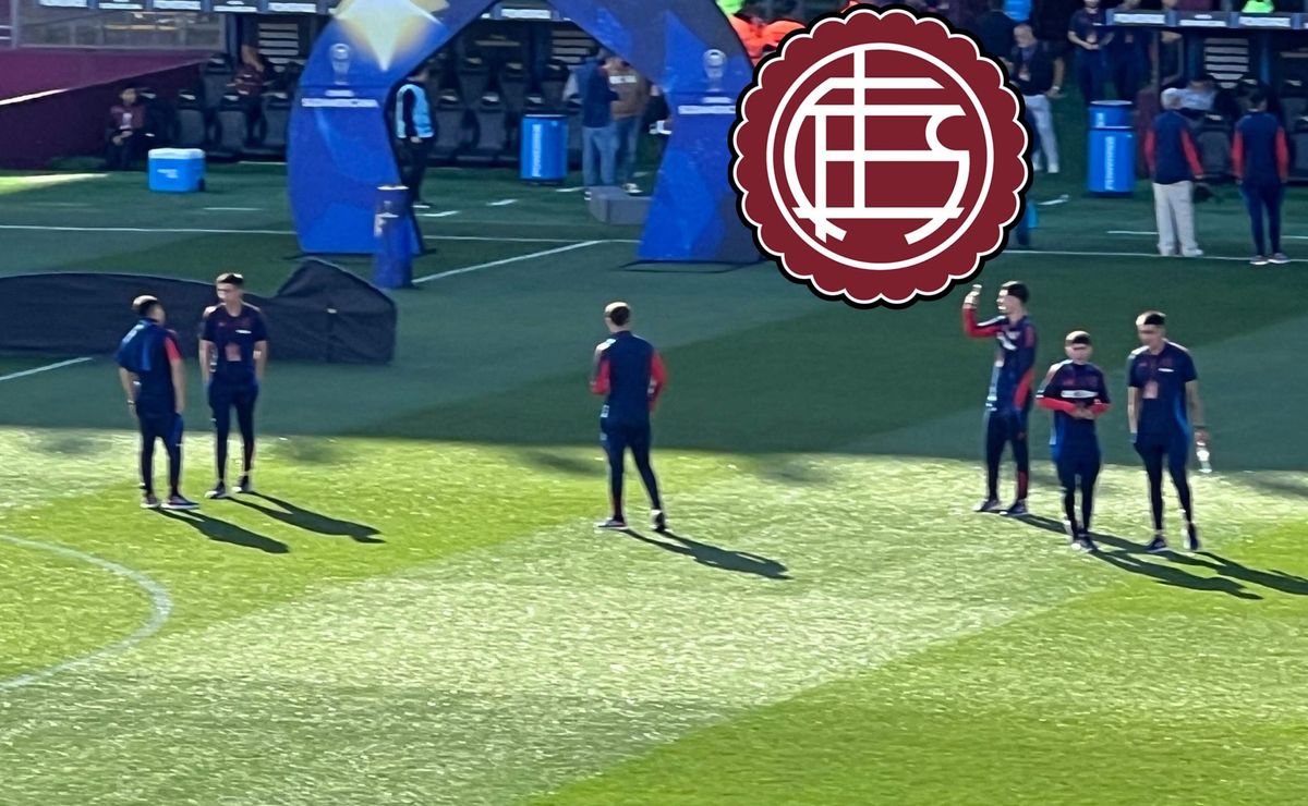 “Chileno put… traidor”: hinchas de Lanús tapan en insultos a argentino de U de Chile en la cancha