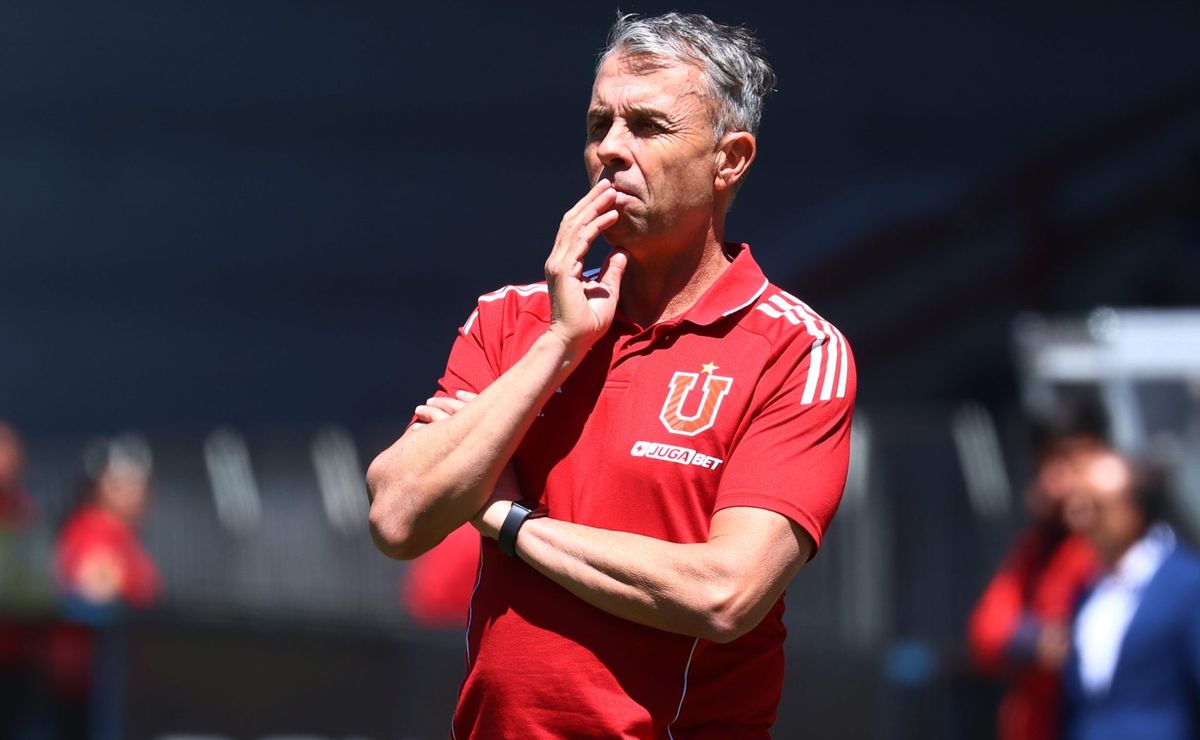 Gustavo Álvarez empieza a perder las esperanzas en la U: “Cada vez estamos más en deuda”