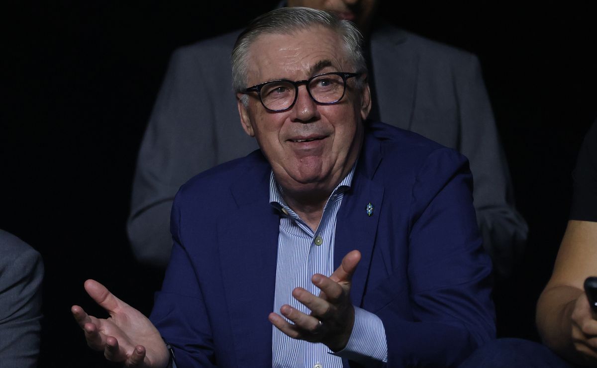 Carlo Ancelotti es avergonzado y ninguneado públicamente cuando lo homenajeaba la selección brasileña