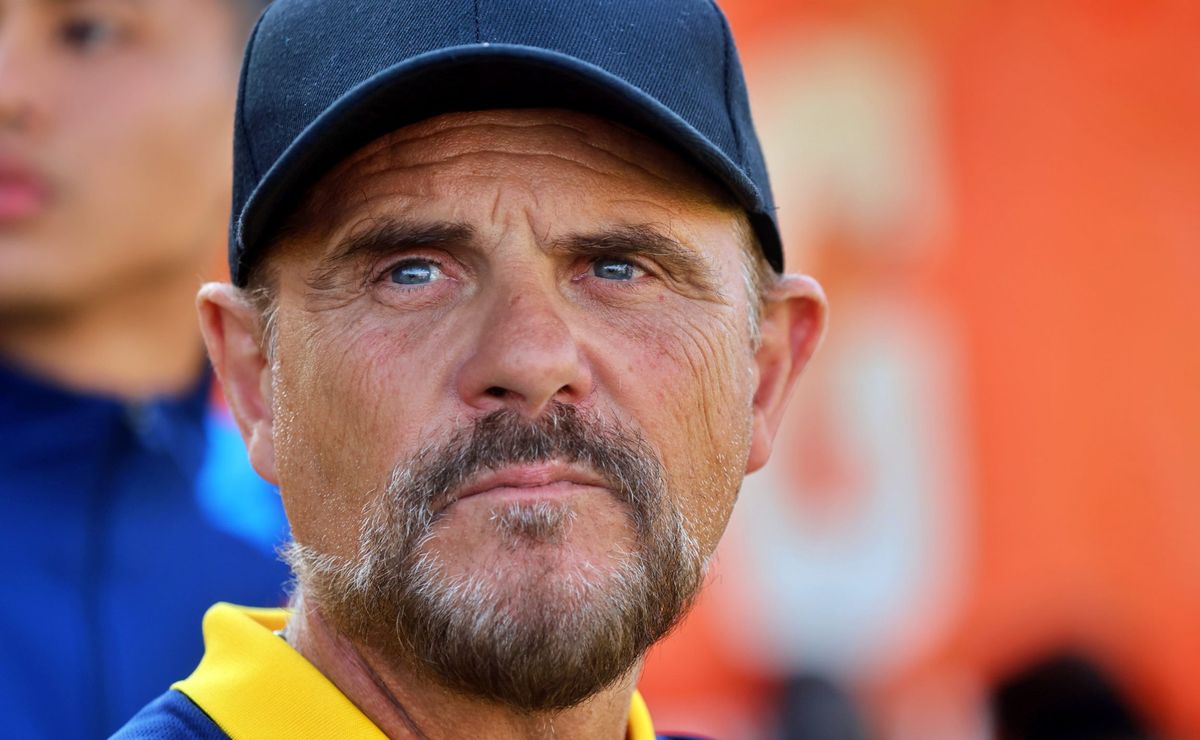 Torrente pide valentía en Everton en la pelea por no irse a la B: “Hay que lavarse rápido la cara y…”