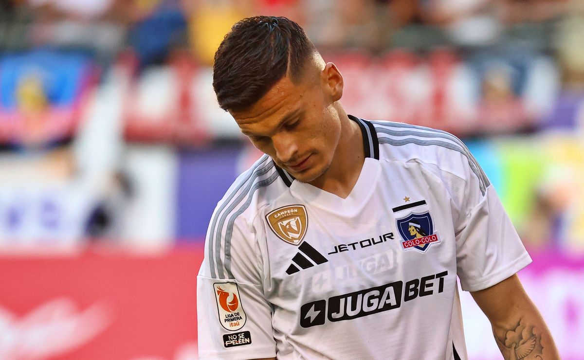 Por culpa de la U: Se consuma el fracaso más temido de Colo Colo en este horroroso 2025