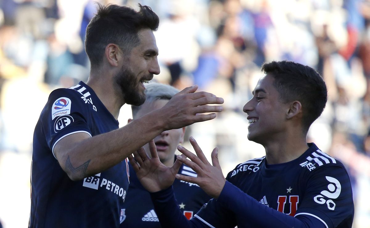 Periodista revela el mayor error de Azul Azul al mando de U de Chile: “Quizás cuántos…”