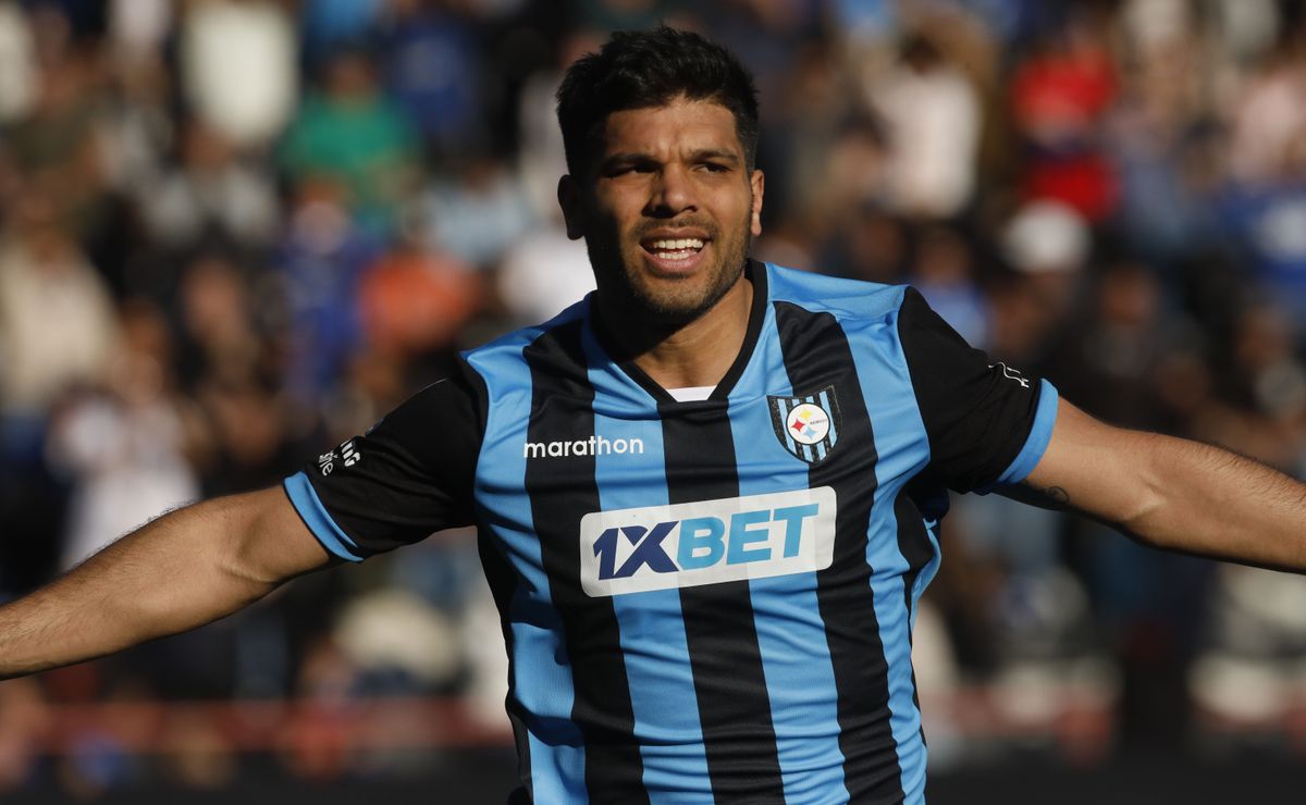 ¿Se va de Huachipato? Revelan detalles del futuro de Lionel Altamirano tras interés de otros clubes