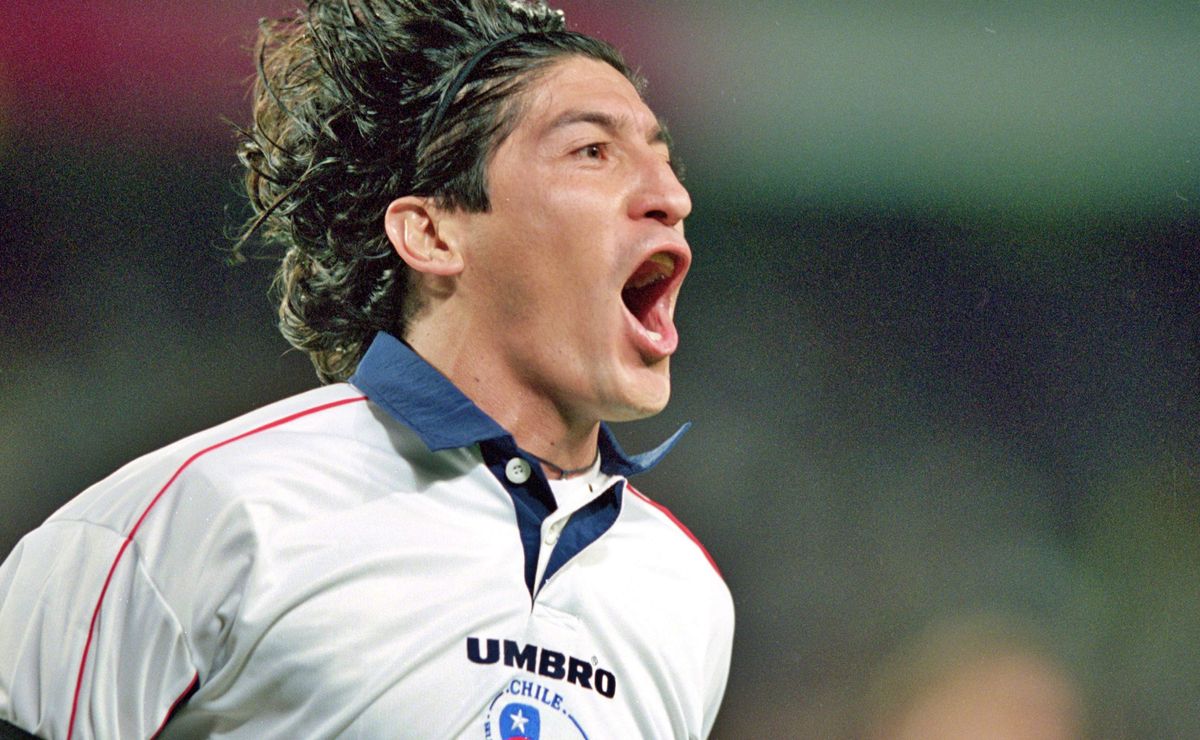 Zamorano está feliz con los triunfos de Chile, pero no olvida a su DT ideal para la selección: “Puede generar un…”