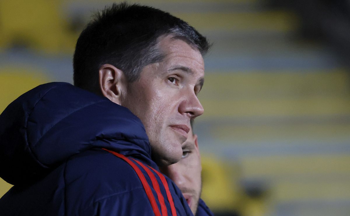 Se cansaron: los hinchas de U de Chile juntan firmas para que Michael Clark salga del club