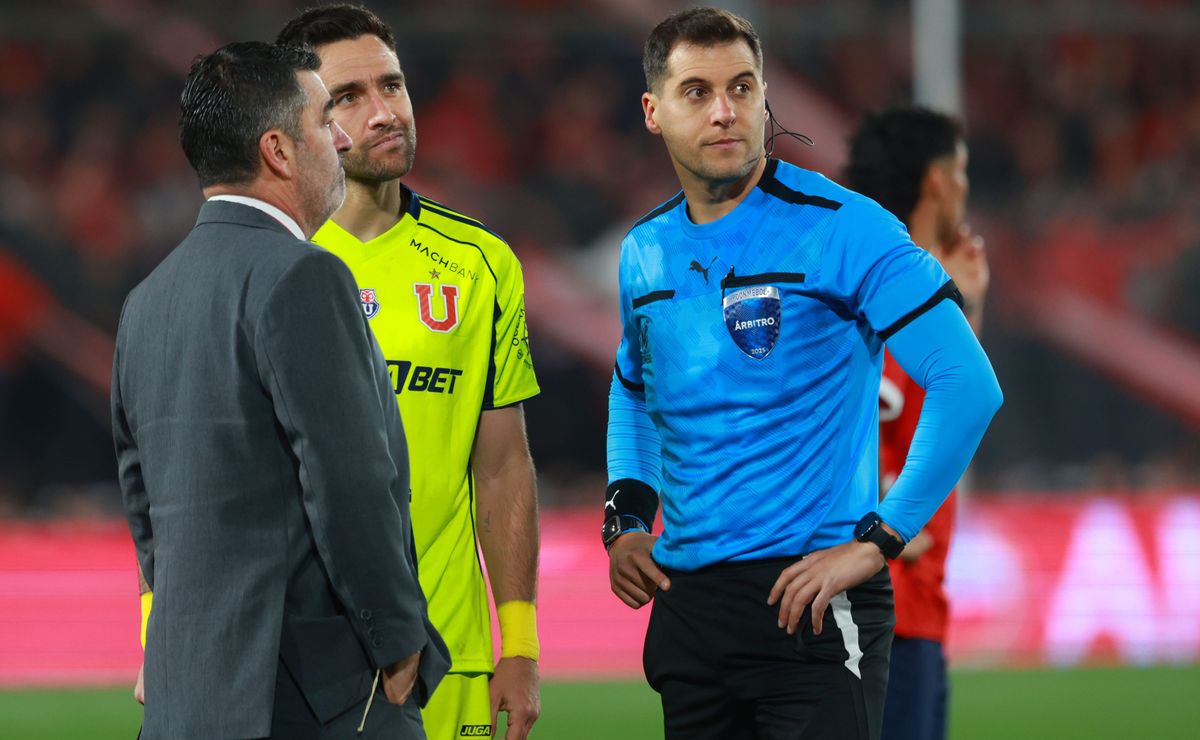 U de Chile fue al TAS para revertir duro castigo por la Copa Sudamericana contra Independiente