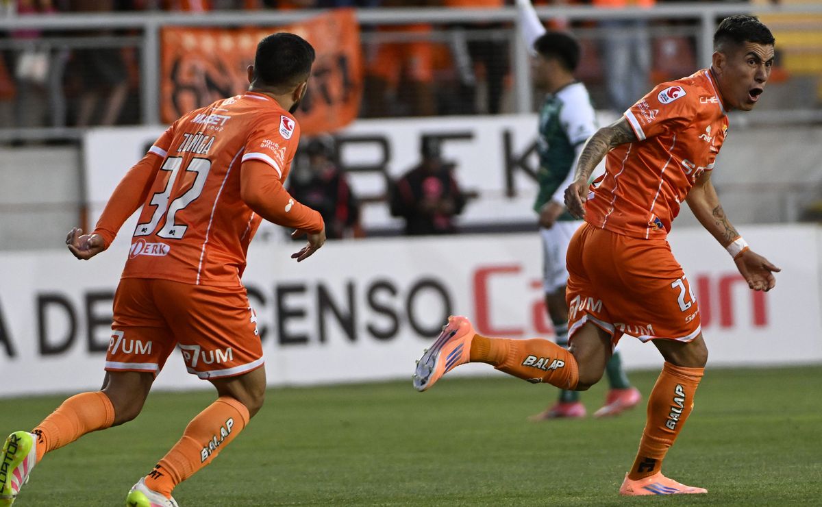 ¿Cuáles son las claves para que Cobreloa suba a Primera? La IA responde: “Tiene que aprovechar…”