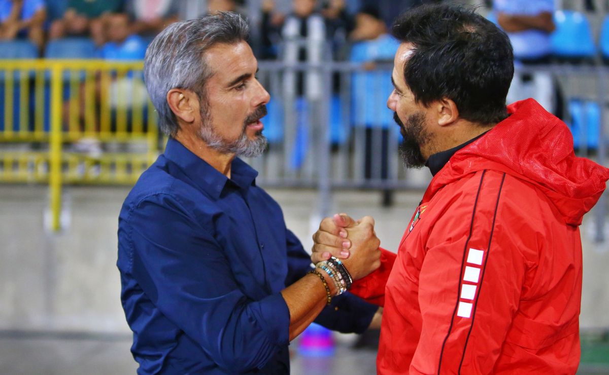 Dirigió en el fútbol chileno, sonó para ir a Colo Colo y es nuevo DT de gigante sudamericano