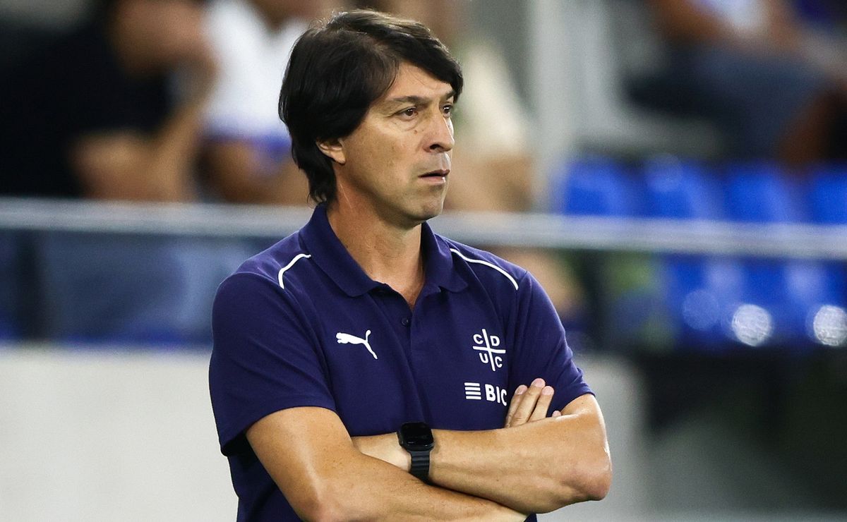 Garnero ni se inmuta con el empate de la UC y mensaje a la U: “Seguimos dependiendo de nosotros y el martes…”