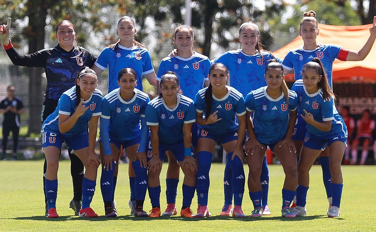 Hijas del Chupete Suazo celebran con U de Chile en el estadio Monumental: clasificación ante Colo Colo y beso al escudo