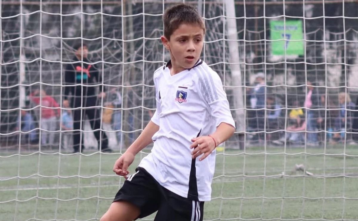 Crack de la sub 9 de Colo Colo encandila a Independiente en Argentina: le dicen el Messi chileno