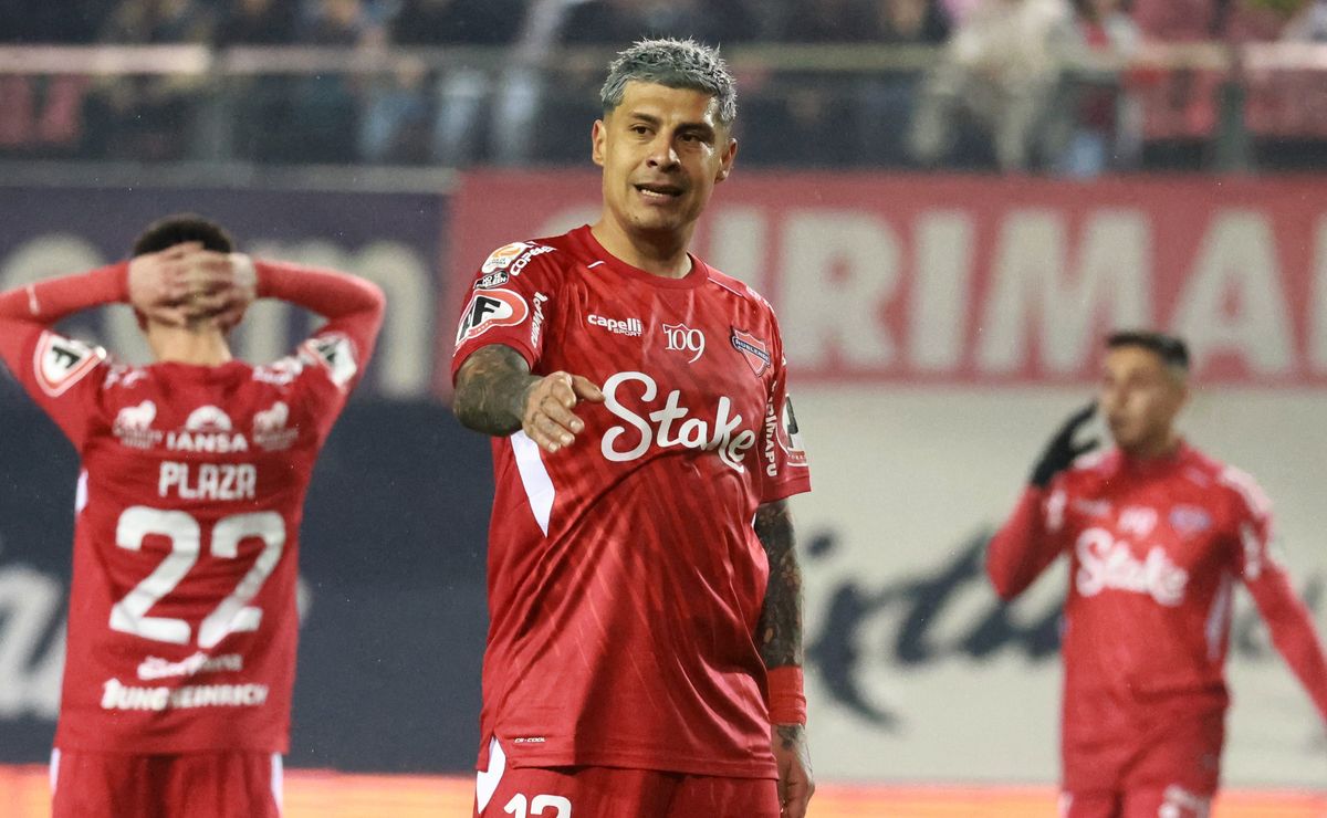 ¿Se ilusiona Unión Española? Avisan sorpresiva y radical decisión de Ñublense con Patricio Rubio