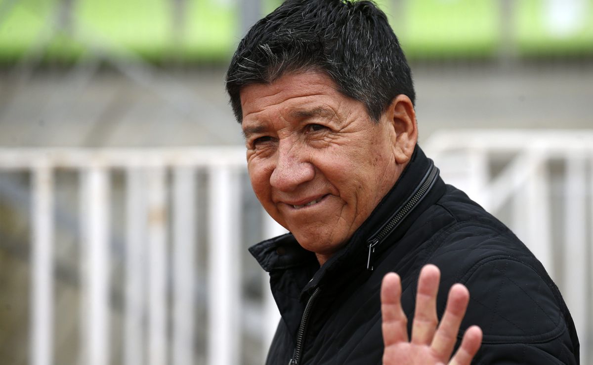 ¡Increíble! Deportes Puerto Montt decide la salida de Jaime Vera a pesar del ascenso a la B