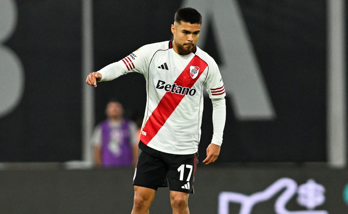 “No está en los planes de Gallardo”: Aseguran que Paulo Díaz deja River Plate y vuelve a Chile