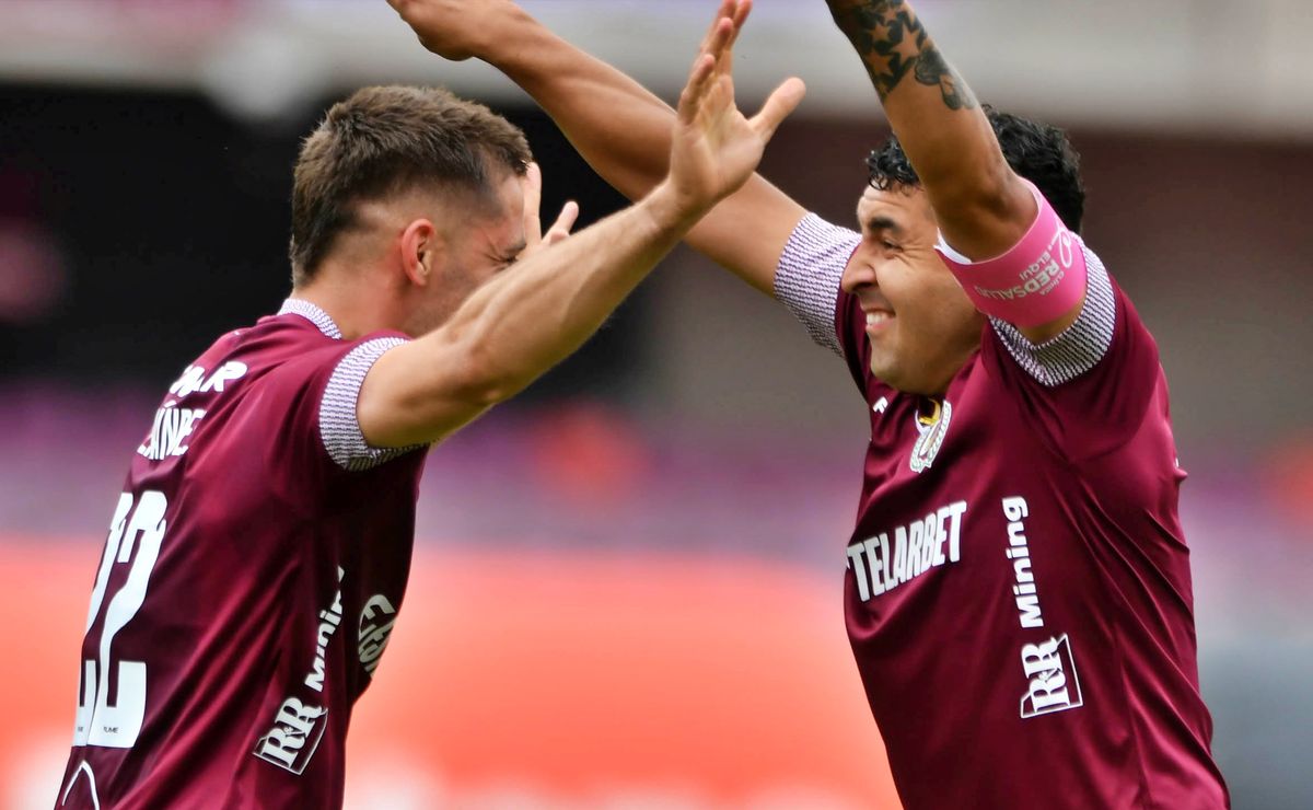 DT de La Serena se borda una estrella por estar a un punto de salvar a La Serena del descenso: “Si no corregíamos…”