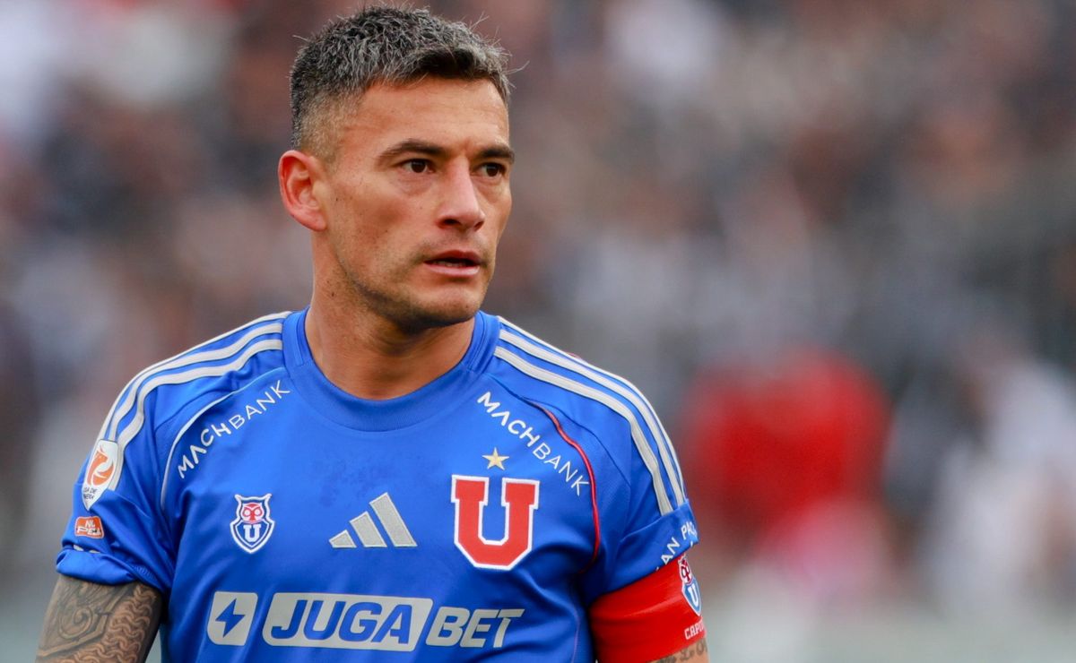 “Quedó en la memoria”: Charles Aránguiz recibe elogios de campeón del mundo con Argentina