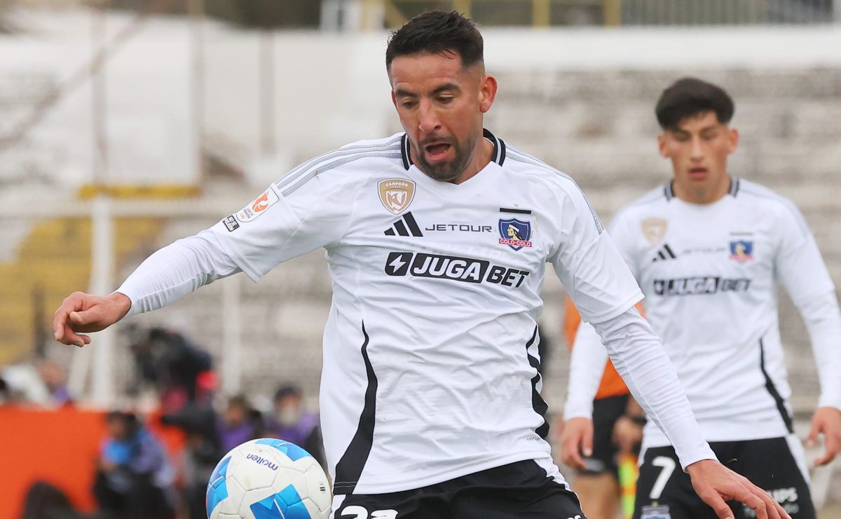 ¿Se bajó a propósito? Revelan la razón de la ausencia de Mauricio Isla en Colo Colo ante Audax