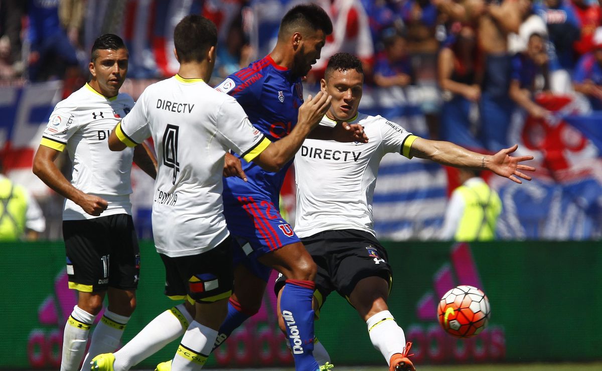 Un viejo conocido de Colo Colo quedó sin club en su país: ¿Vuelve a Macul?