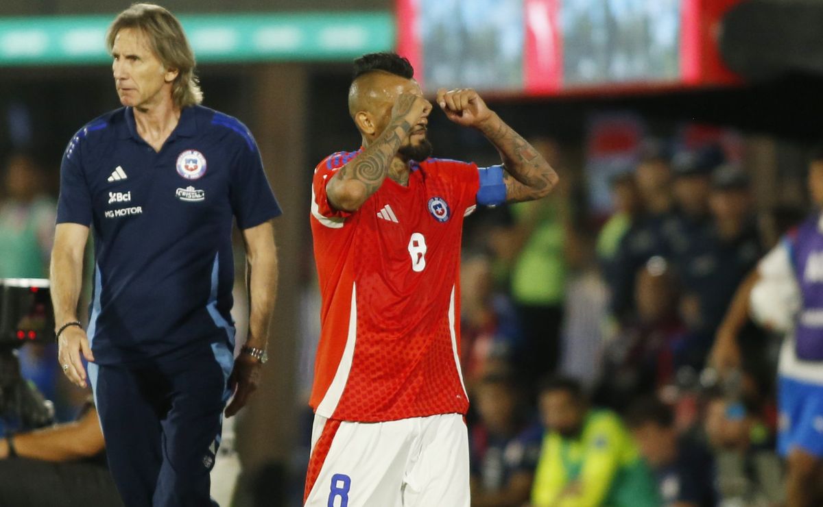 Ricardo Gareca compara a Arturo Vidal con Messi: “Se sintió ofendido porque…”