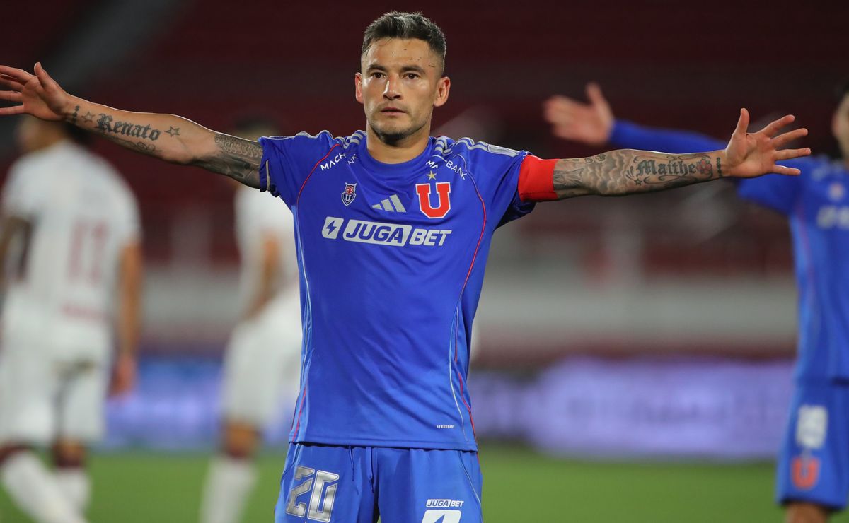 Los detalles de la renovación de contrato de Charles Aránguiz en U de Chile