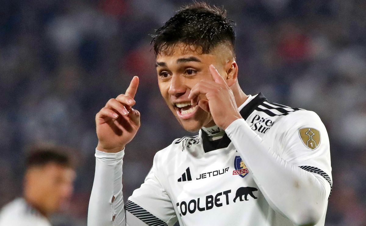 Colo Colo transparenta opción de que Damián Pizarro vuelva para el 2026: “Nos acercaron el nombre y está en manos de…”