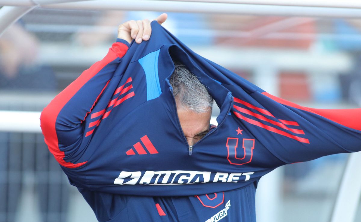 El “problema” que complica a la U con los dos DT favoritos para reemplazar a Gustavo Álvarez