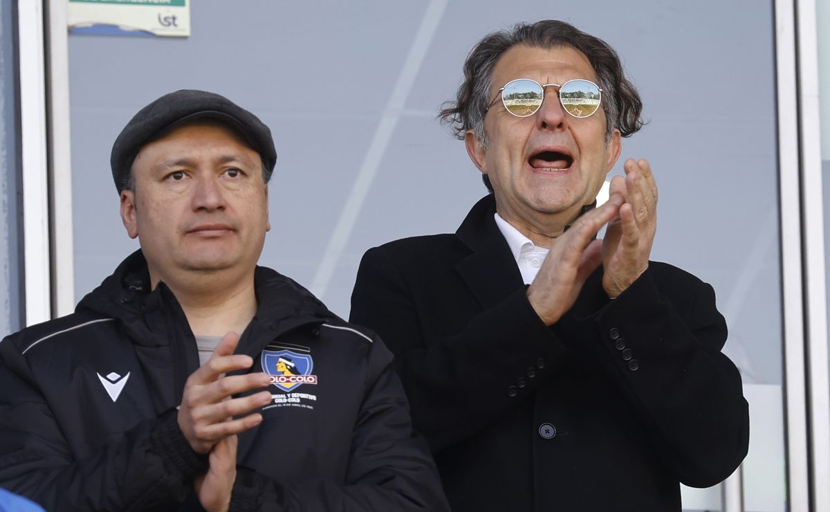 Sebastián González le pega a Blanco y Negro: críticas de ex goleador albo por el pésimo centenario de Colo Colo