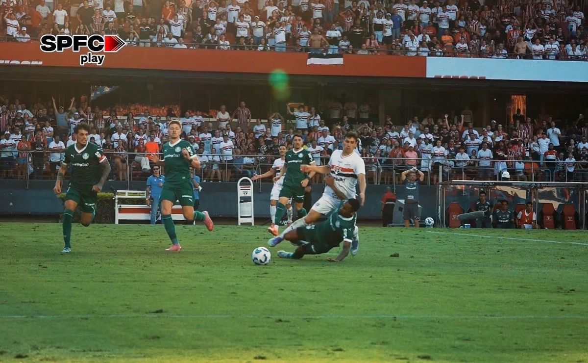 Gonzalo Tapia es protagonista del peor error arbitral del fútbol brasileño en 2025