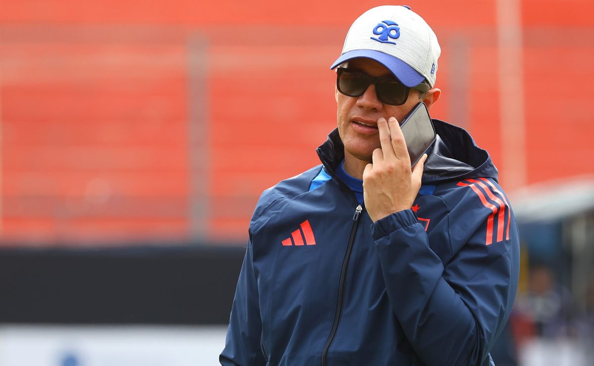 La reunión de emergencia en U de Chile en medio de importantes decisiones para el próximo año